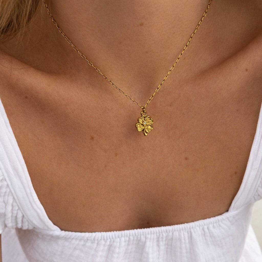 Airy Days Necklace