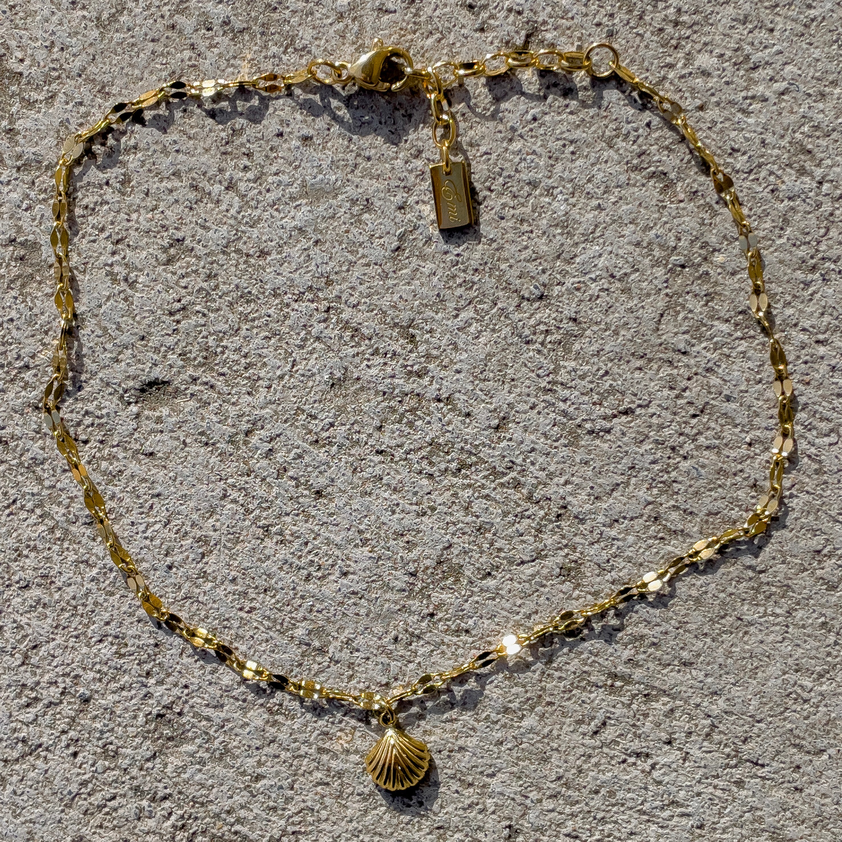 Soft Summer Glow Anklet